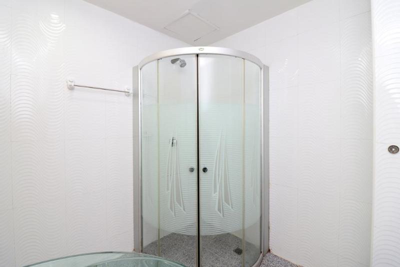 OYO 102 Diamond Residence Silom - Oda
