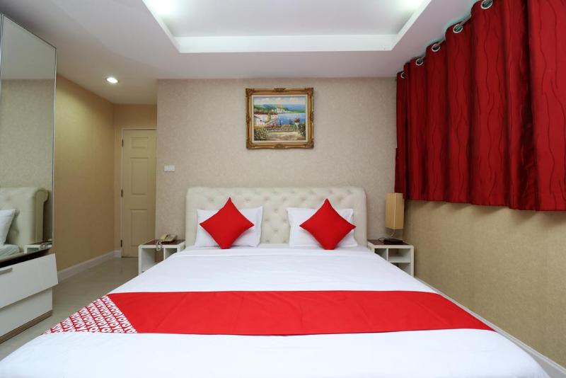 OYO 102 Diamond Residence Silom - Oda