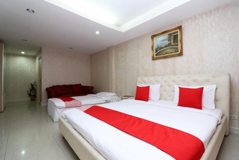 OYO 102 Diamond Residence Silom - Oda