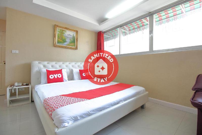 OYO 102 Diamond Residence Silom - Oda