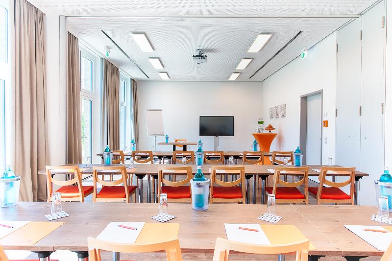 LOGINN Hotel Leipzig By ACHAT - Toplantı