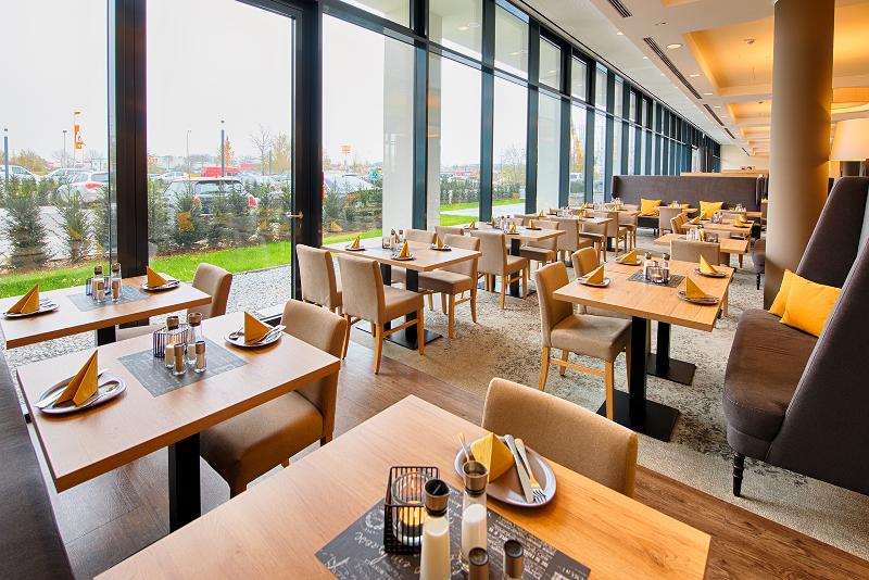 LOGINN Hotel Leipzig By ACHAT - Restoran