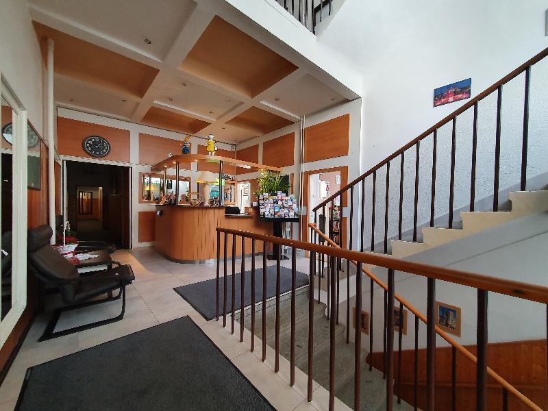 Hotel Jana / Pension Domov Mladeze - Lobi