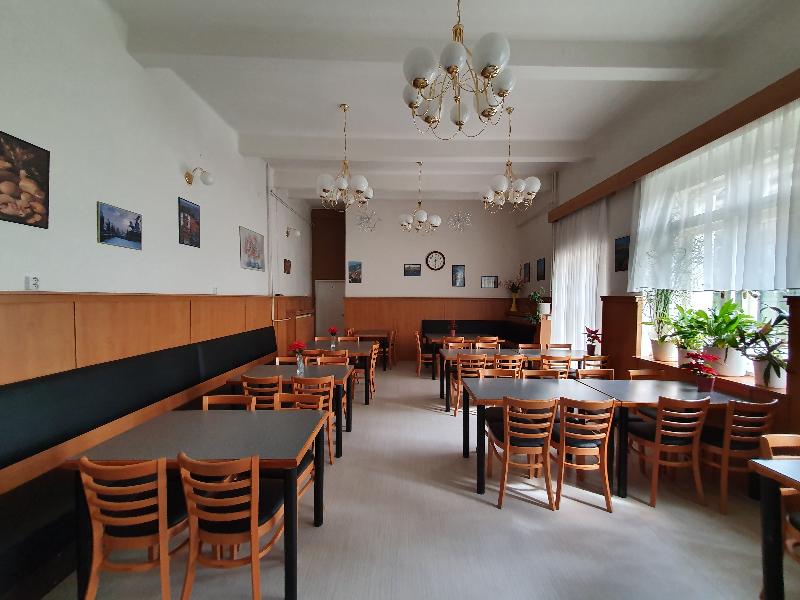 Hotel Jana / Pension Domov Mladeze - Restoran