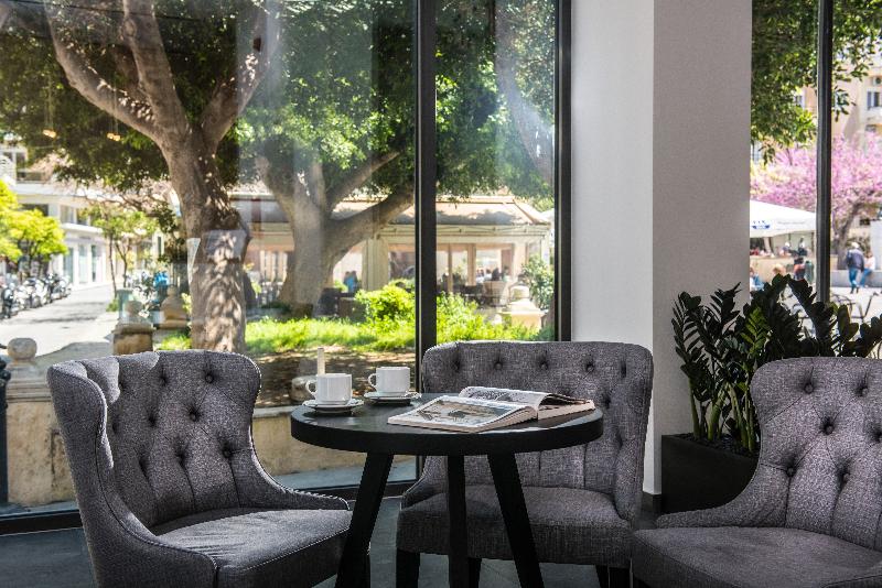 Metropole Urban Hotel - Lobi