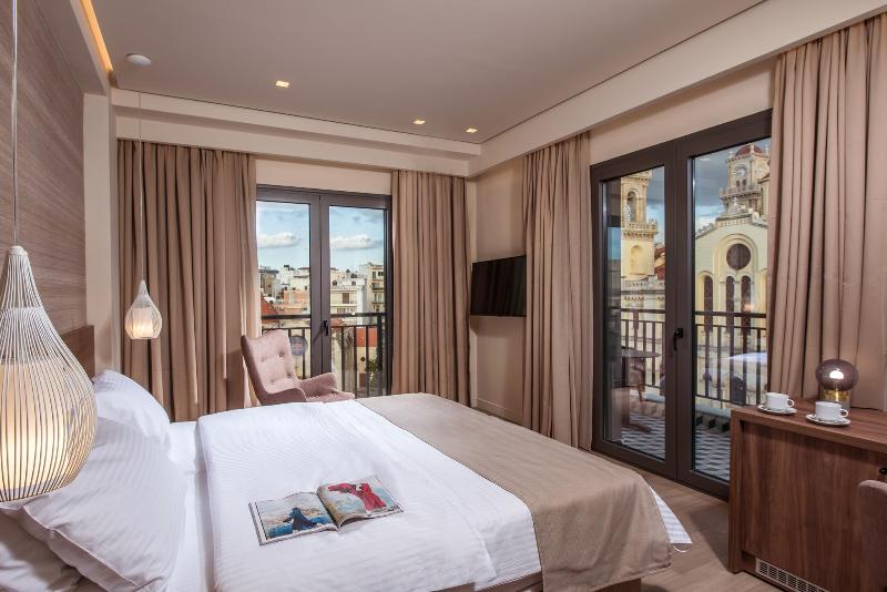 Metropole Urban Hotel - Oda