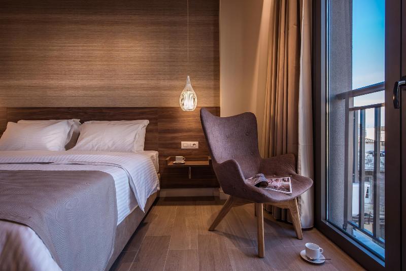 Metropole Urban Hotel - Oda