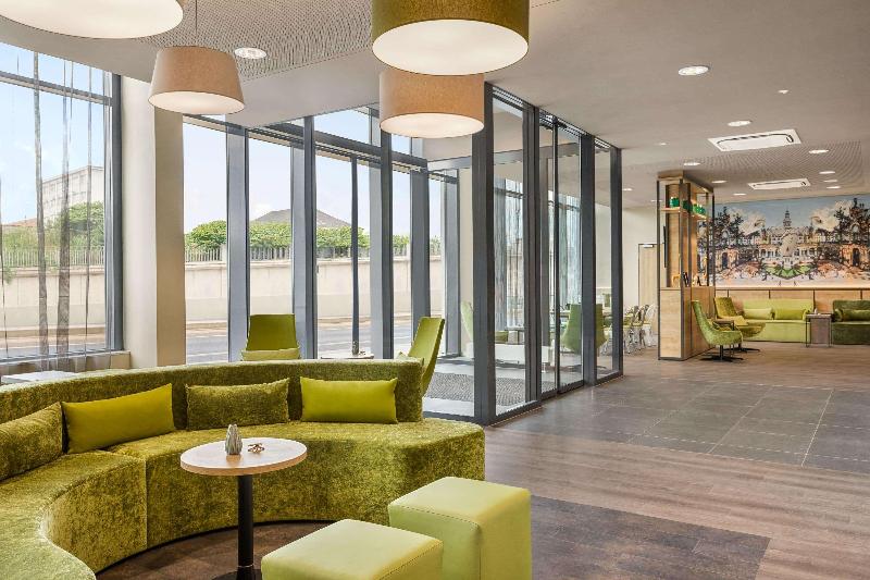 Super 8 by Wyndham Dresden - Lobi