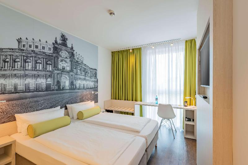 Super 8 by Wyndham Dresden - Oda