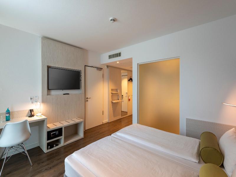 Super 8 by Wyndham Dresden - Oda