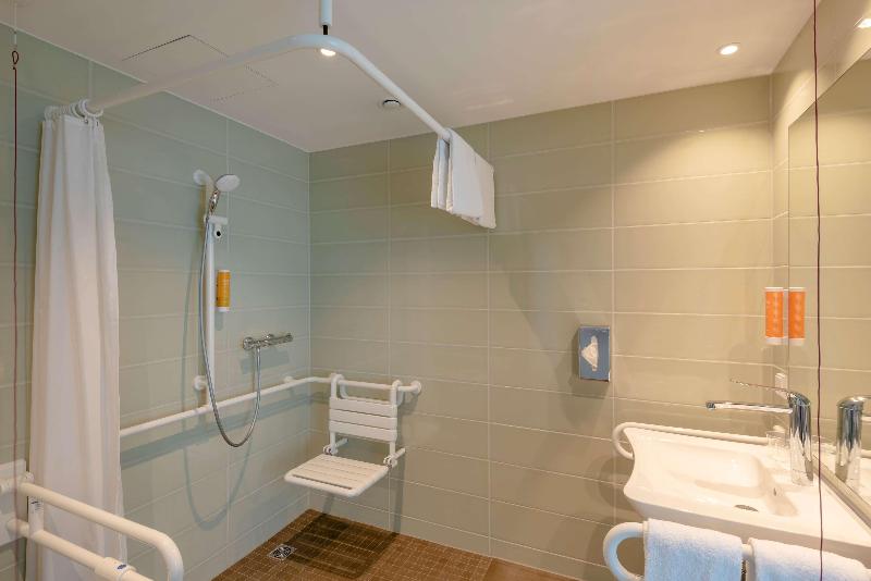 Super 8 by Wyndham Dresden - Oda