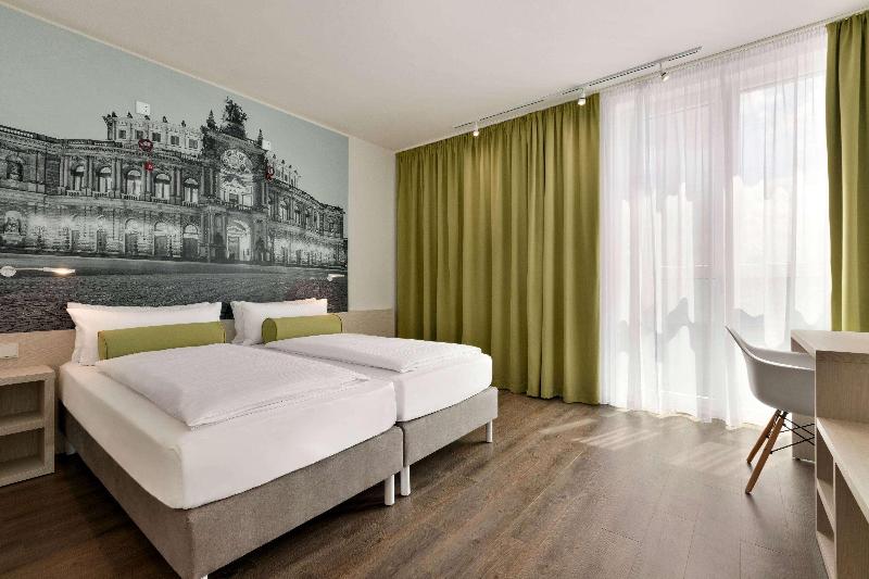 Super 8 by Wyndham Dresden - Oda