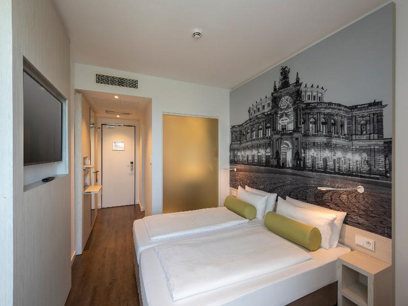 Super 8 by Wyndham Dresden - Oda