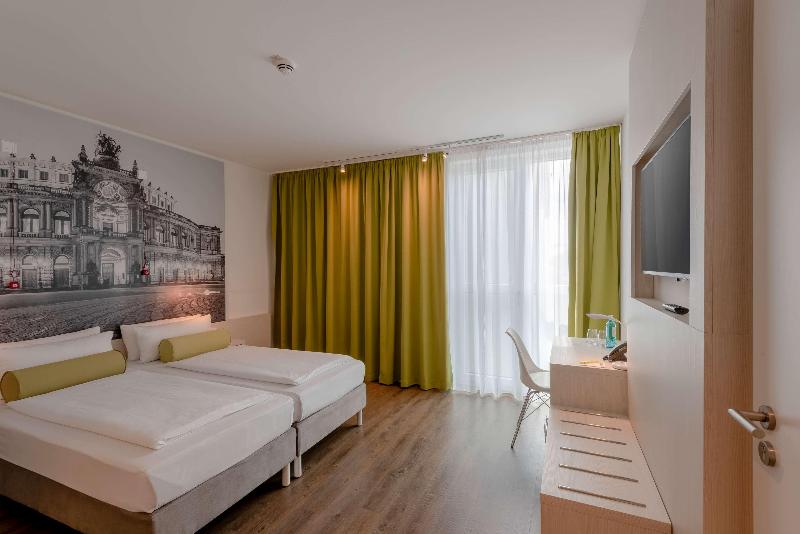Super 8 by Wyndham Dresden - Oda