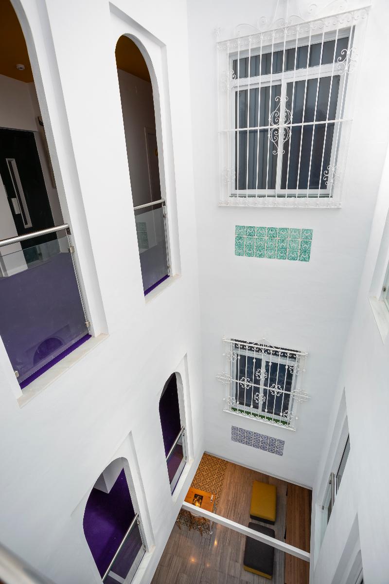 Basic Hotel Sevilla Catedral - Lobi