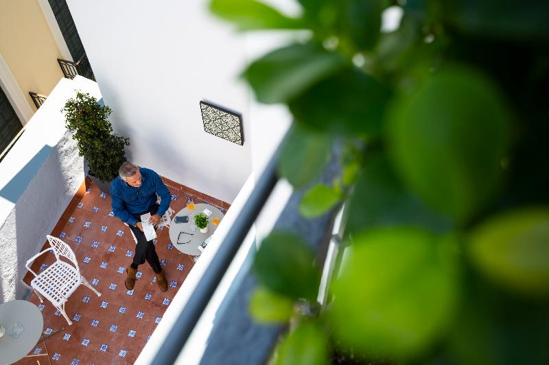 Basic Hotel Sevilla Catedral - Lobi