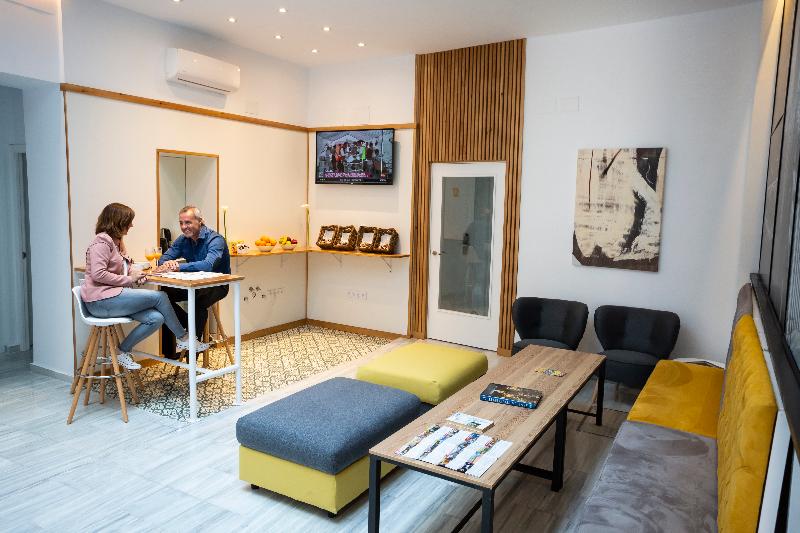 Basic Hotel Sevilla Catedral - Lobi