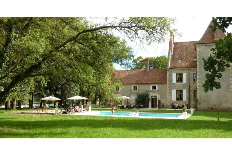 Château le Sallay - Havuz