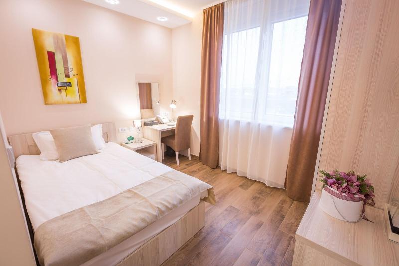 Hotel Mar Garni - Oda