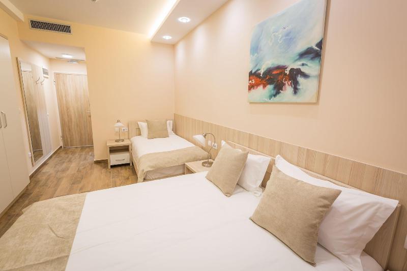 Hotel Mar Garni - Oda
