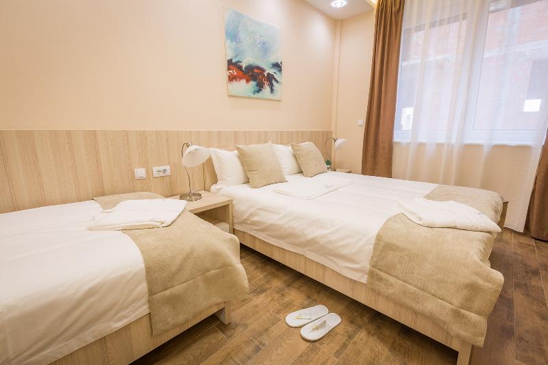 Hotel Mar Garni - Oda