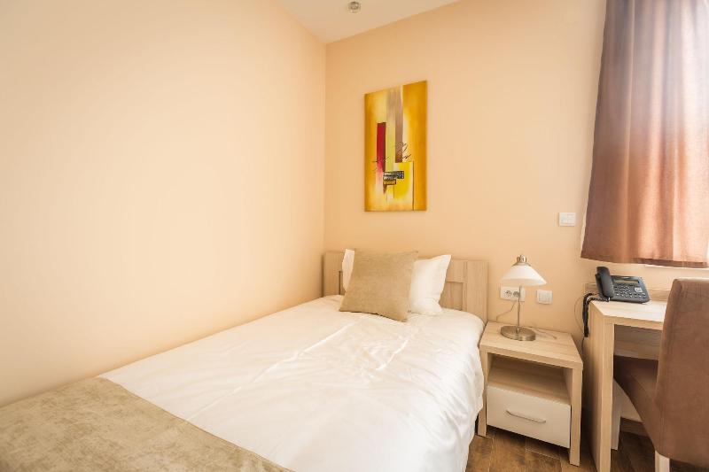 Hotel Mar Garni - Oda