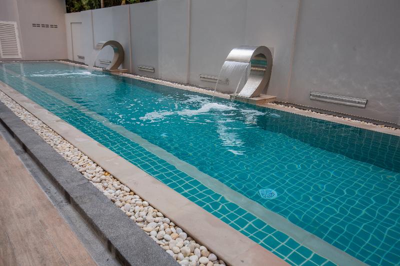 Woovo Phuket Patong - Havuz