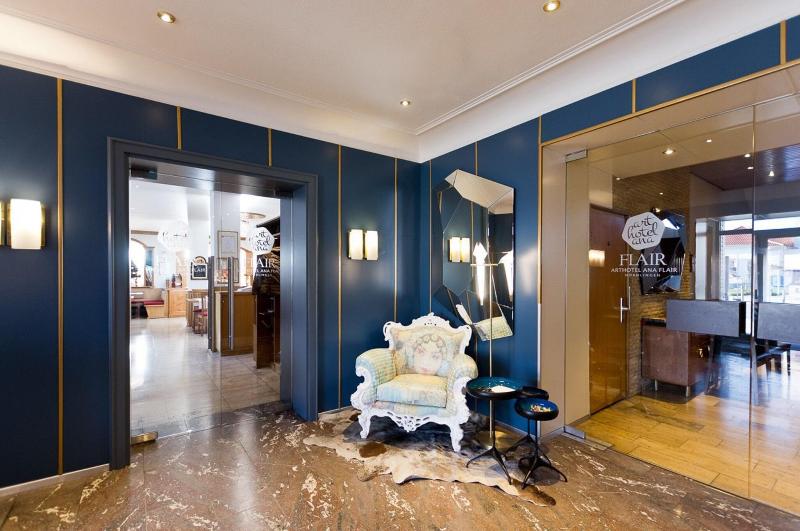 Arthotel Ana Flair - Lobi