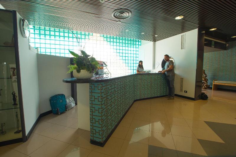 Hotel Santa Lucia - Lobi
