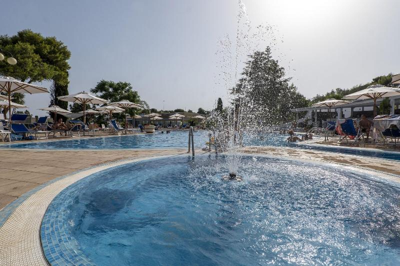 Hotel Santa Lucia - Havuz