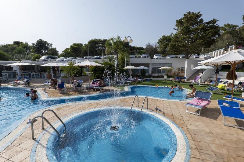 Hotel Santa Lucia - Havuz