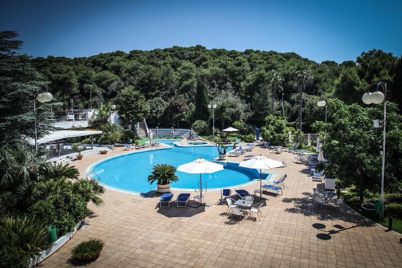 Hotel Santa Lucia - Havuz