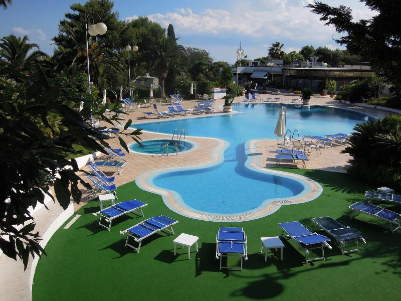 Hotel Santa Lucia - Havuz