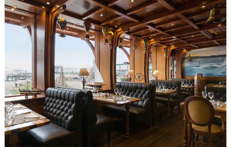 Hôtel Le Jules Verne - Restoran