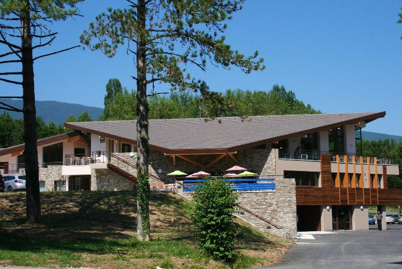 Le Pré Du Lac - Genel