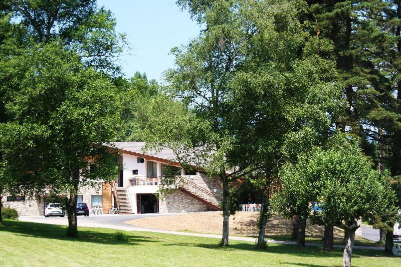 Le Pré Du Lac - Genel