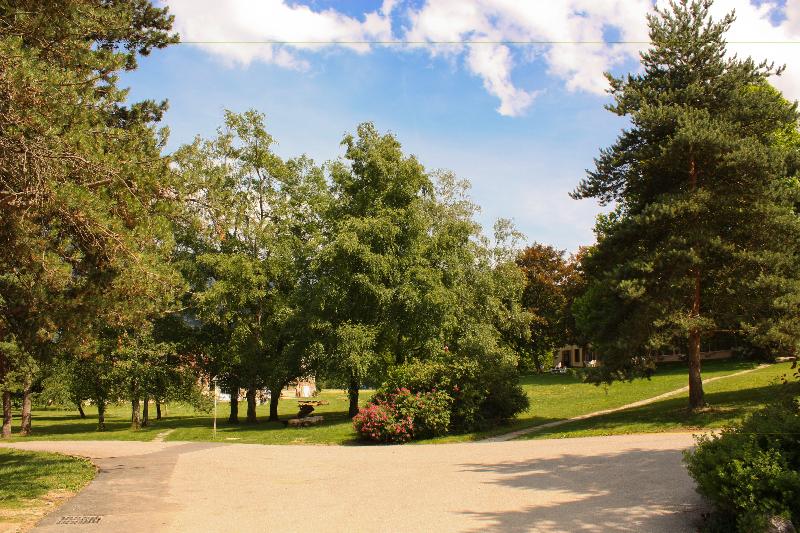 Le Pré Du Lac - Genel