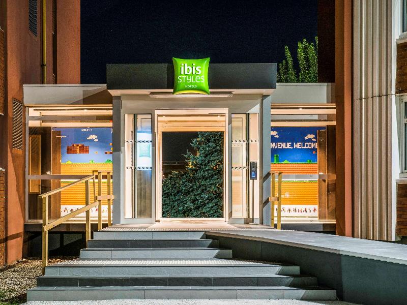 Ibis Styles Lyon Bron Eurexpo - Genel