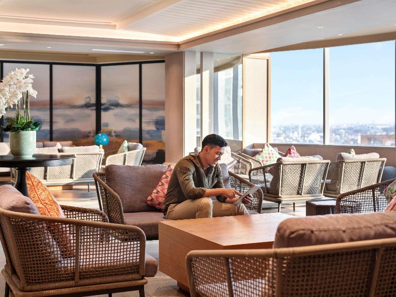 Mercure Jakarta Gatot Subroto - Bar