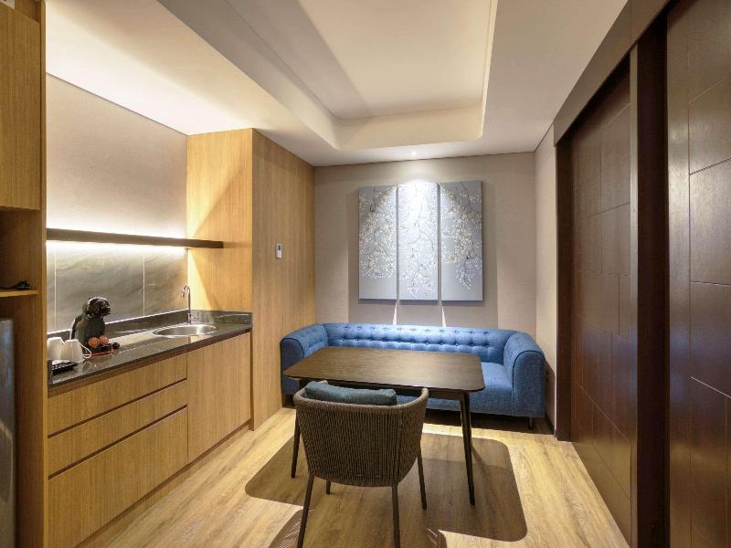 Mercure Jakarta Gatot Subroto - Oda