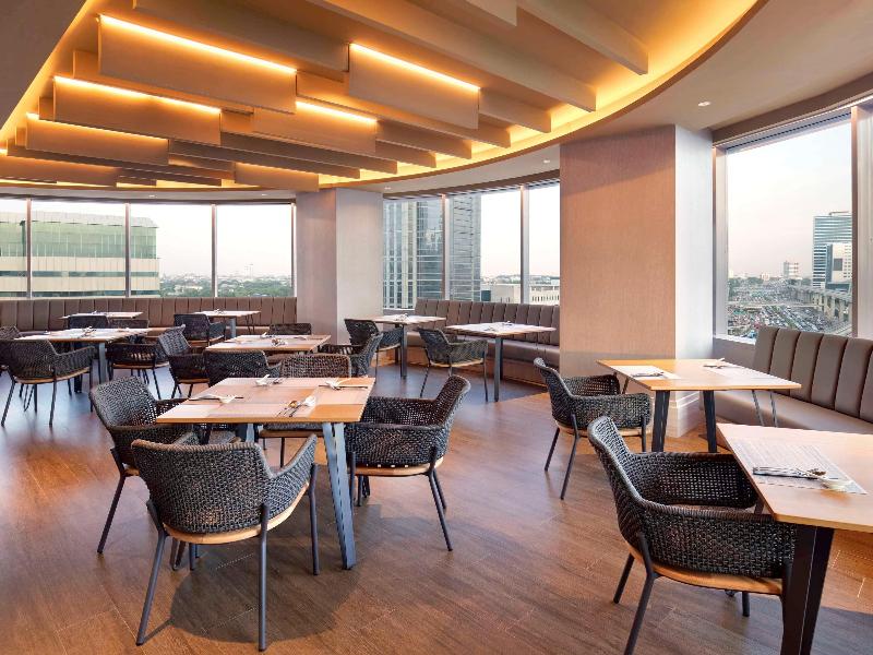 Mercure Jakarta Gatot Subroto - Restoran
