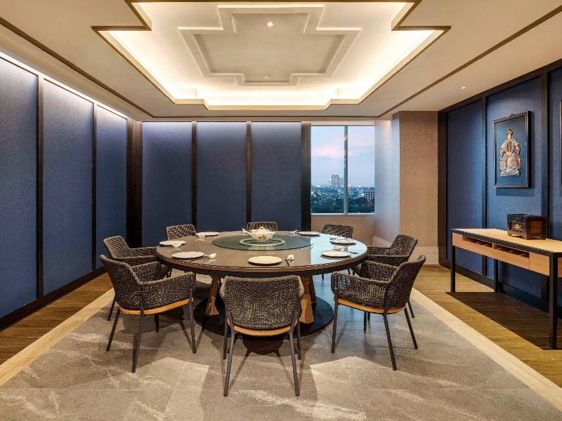 Mercure Jakarta Gatot Subroto - Restoran