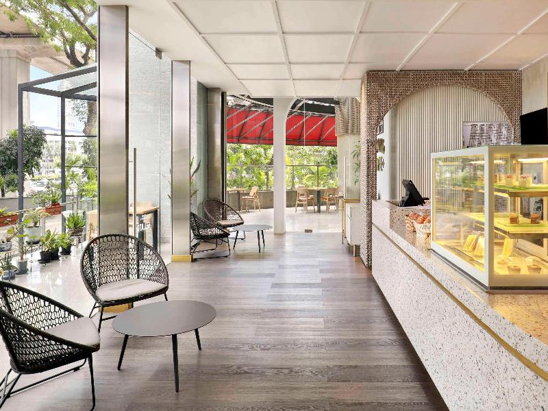 Mercure Jakarta Gatot Subroto - Restoran