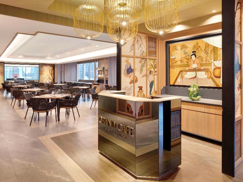 Mercure Jakarta Gatot Subroto - Restoran