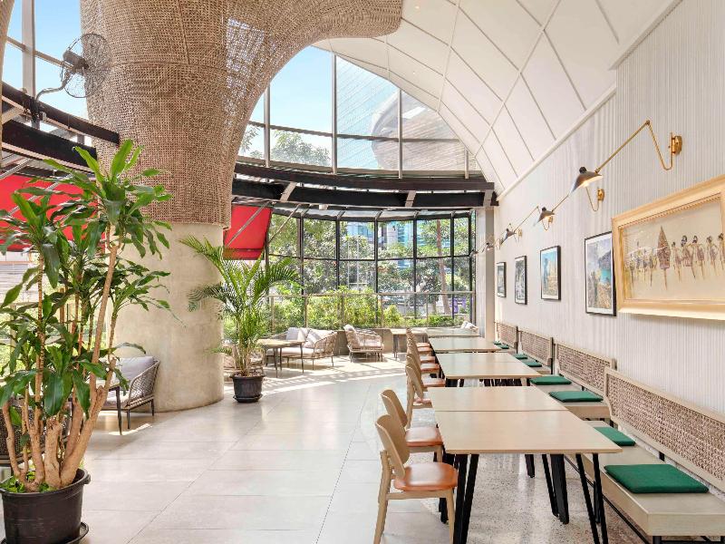 Mercure Jakarta Gatot Subroto - Restoran