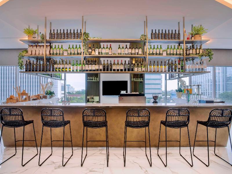Mercure Jakarta Gatot Subroto - Restoran