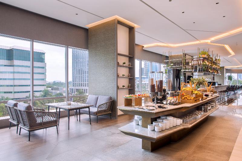 Mercure Jakarta Gatot Subroto - Restoran
