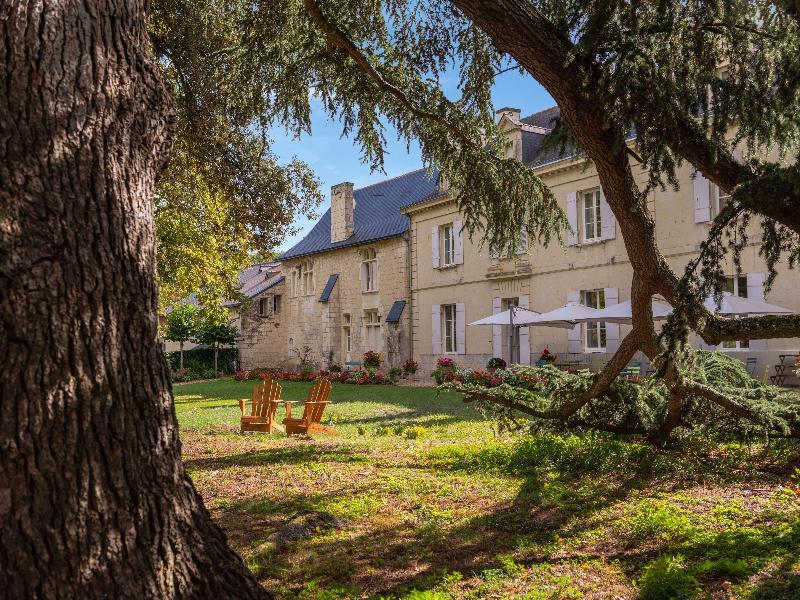 Hotel The Originals Le Domaine de Mestré - Genel