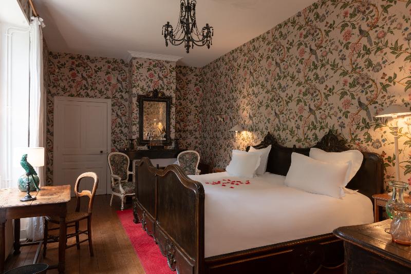 Hotel The Originals Le Domaine de Mestré - Oda
