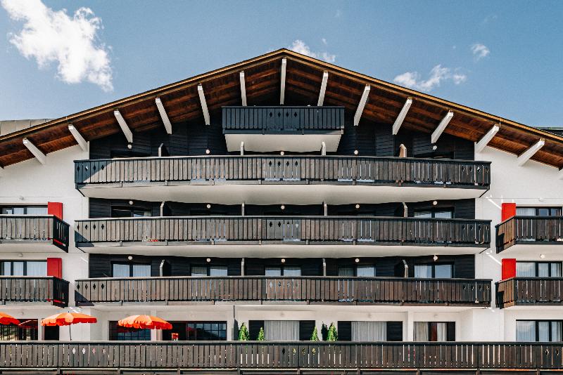 Experimental Chalet - Genel